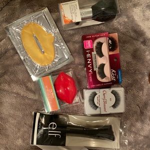 Make-Up Bundle